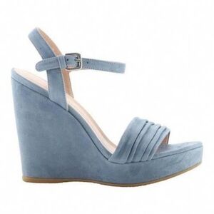 “STUART WEITZMAN” Suede Platform Wedge Sandal